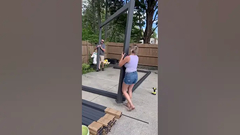 Entdecken Sie die nahtlose Einrichtung der Mirador 111DA Pergola, die Outdoor-Träume Wirklichkeit wird.